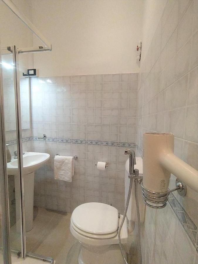 Casa 18 Fiera Apartments - Self Check In Болонья Екстер'єр фото