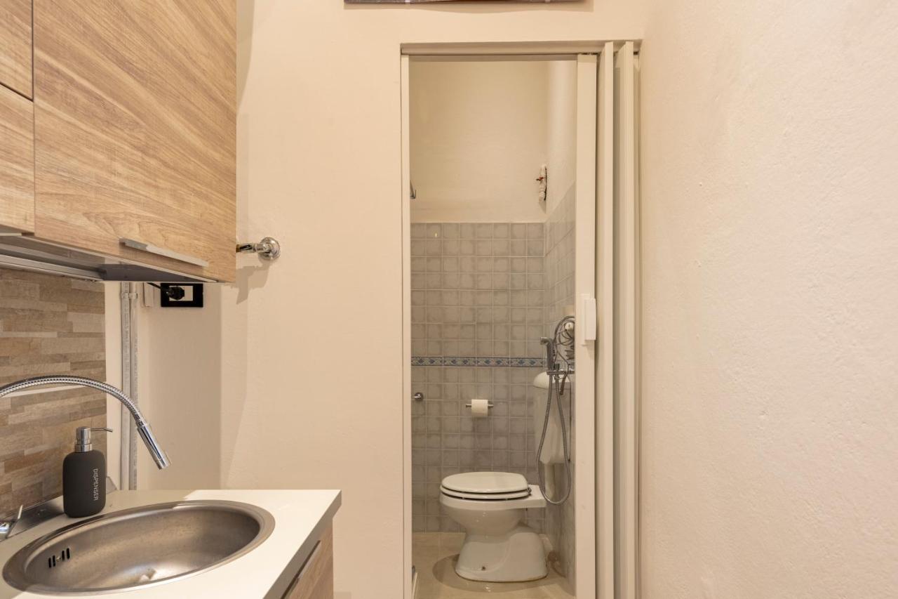 Casa 18 Fiera Apartments - Self Check In Болонья Екстер'єр фото